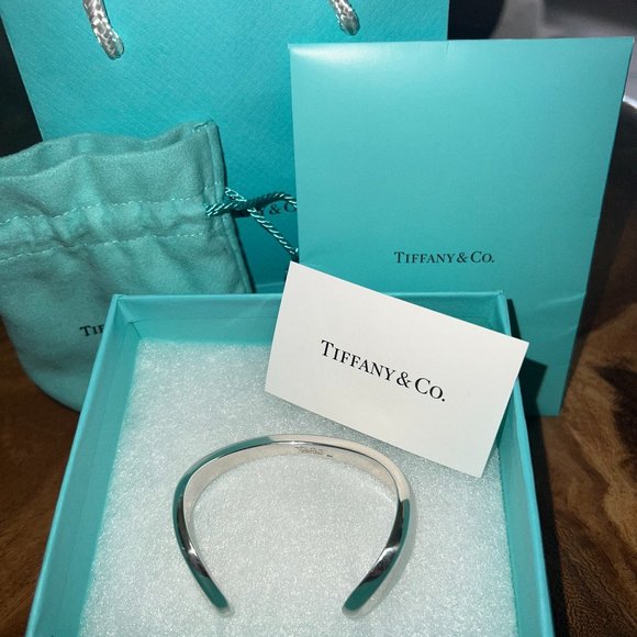 Authentic Tiffany Cuff Bracelet - Picture 1 of 2